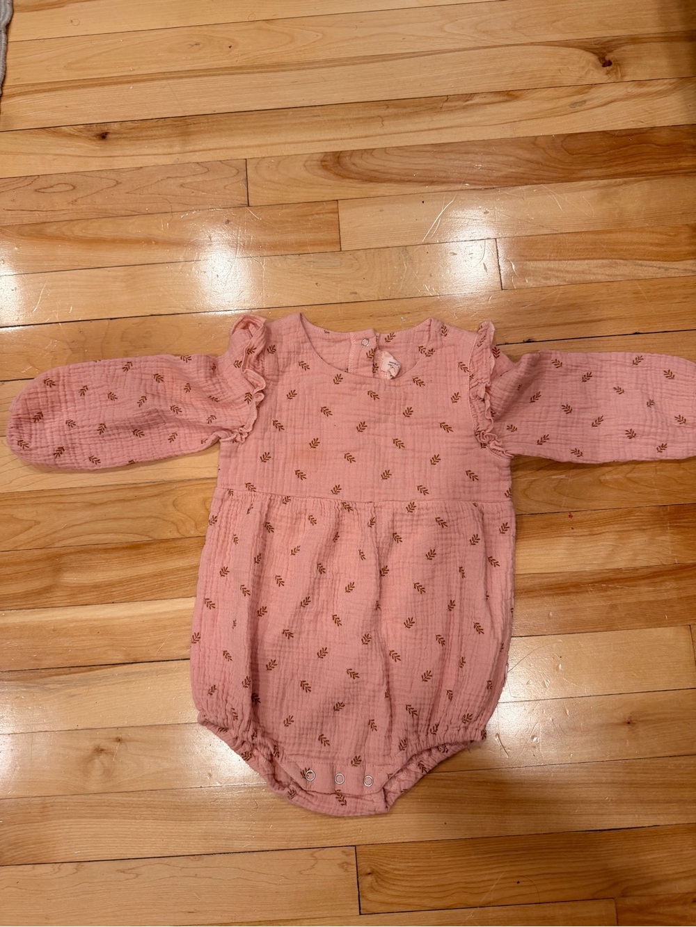 Pink Floral Ruffle Long-Sleeve Baby Bodysuit